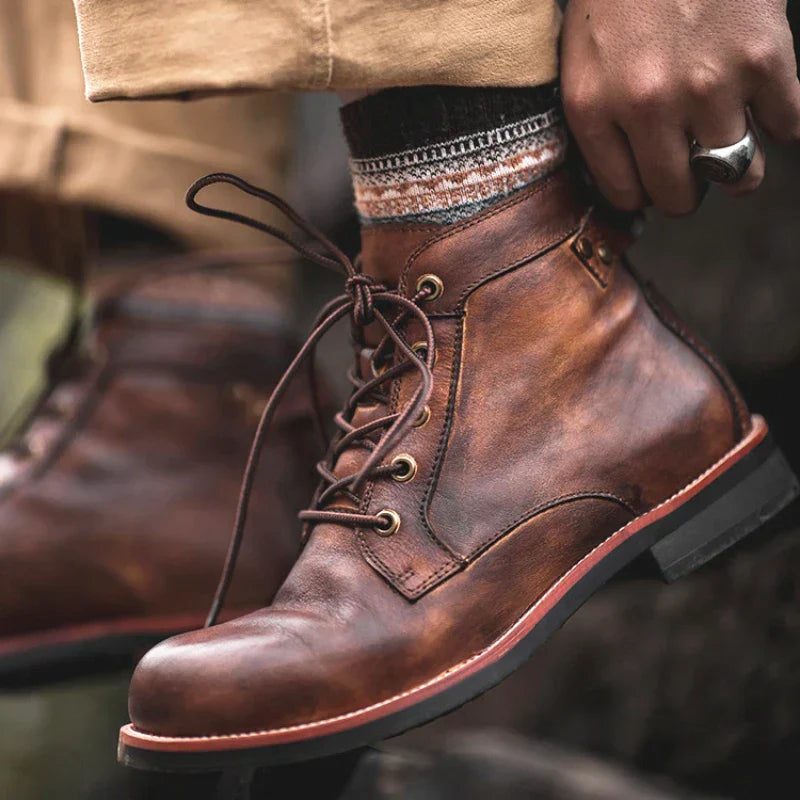 Cassian | Retro Rundnase Herrenstiefel
