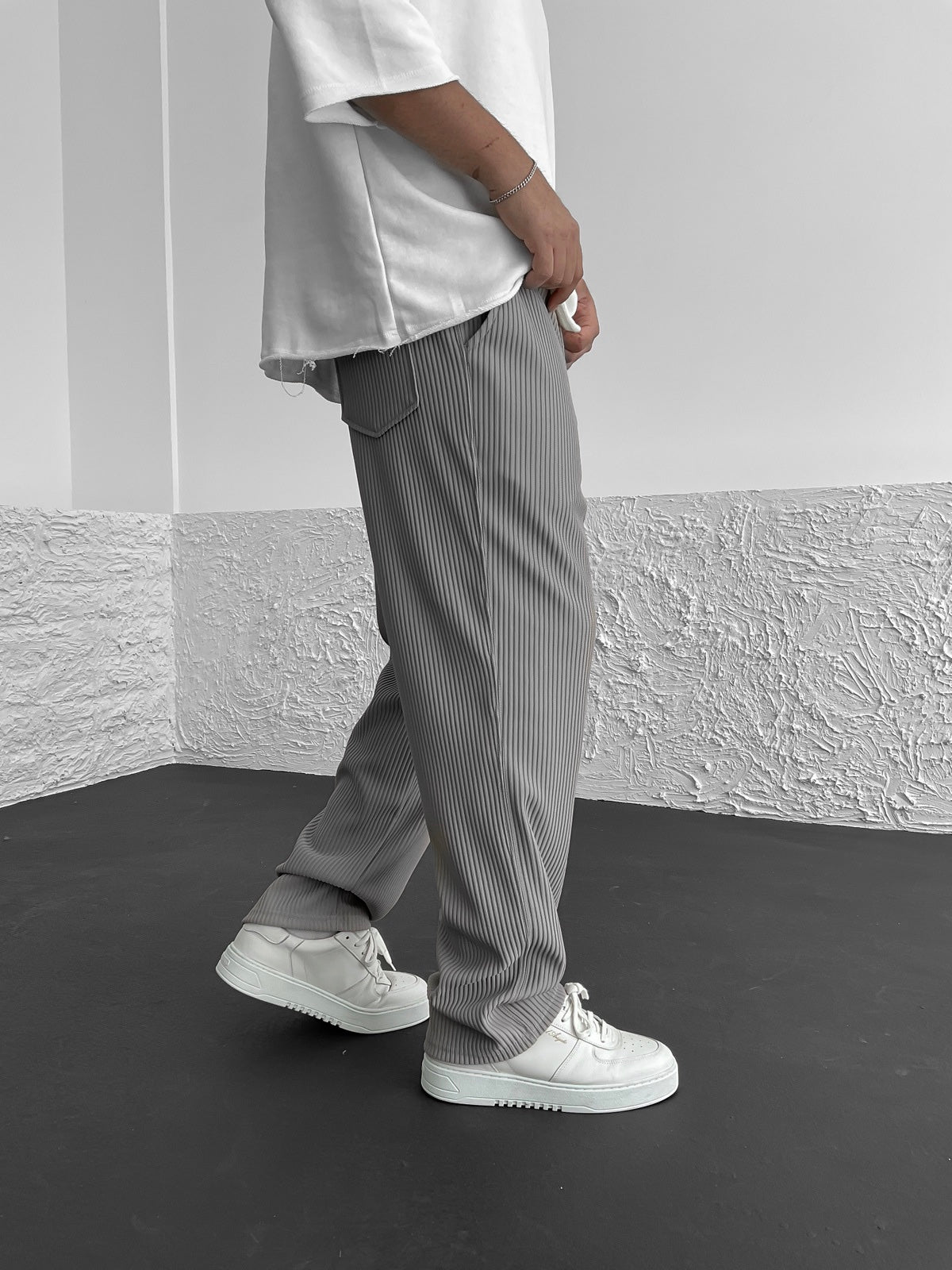 ALINA | Relaxed Fit Premium Hose