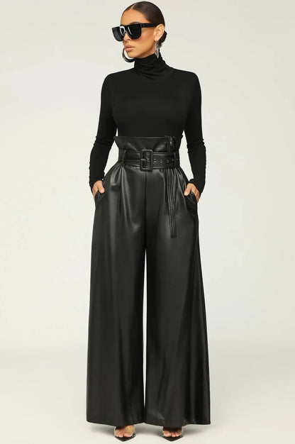 LINARA |  Hohe Taille Hose mit Gürtel, seitlichem Reißverschluss